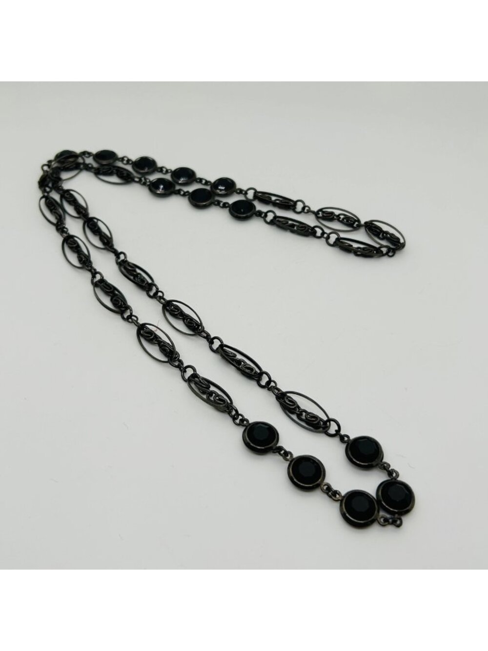 Gunmetal Openwork Oval Link Chain Faceted Black Bead Station Necklace Vintage Go